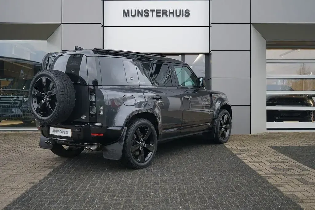 Gebraucht Land Rover Defender 525 PS (386 kW) 2022 Grau SUV