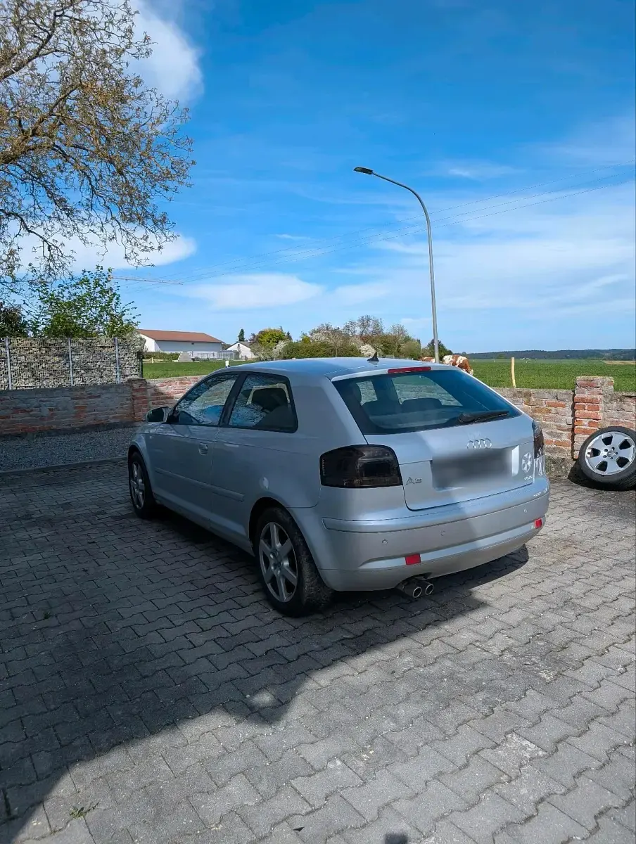 Gebraucht Audi A3 125 PS (91 kW) 2007 Silber Kleinwagen
