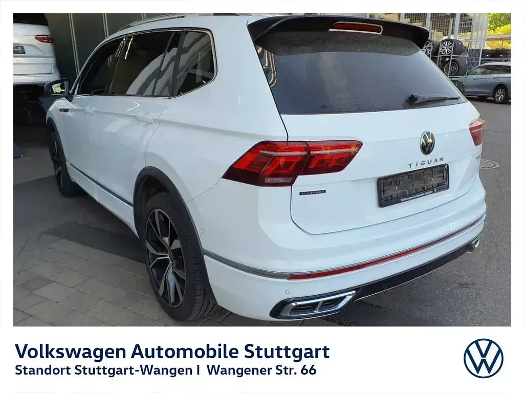 Gebraucht VW Tiguan Allspace R-line 245 PS (180 kW) 2023 Weiß SUV