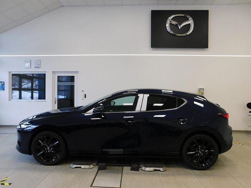Neu Mazda 3 Nagisa 140 PS (102 kW) 2026 Blau Limousine