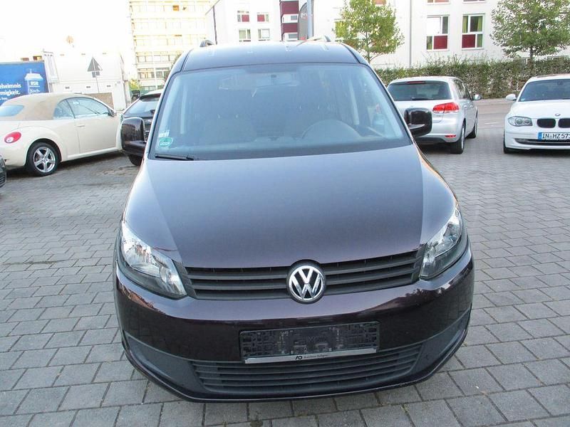 Gebraucht VW Caddy Maxi Trendline 102 PS (75 kW) 2014 Violett Van / Kleinbus