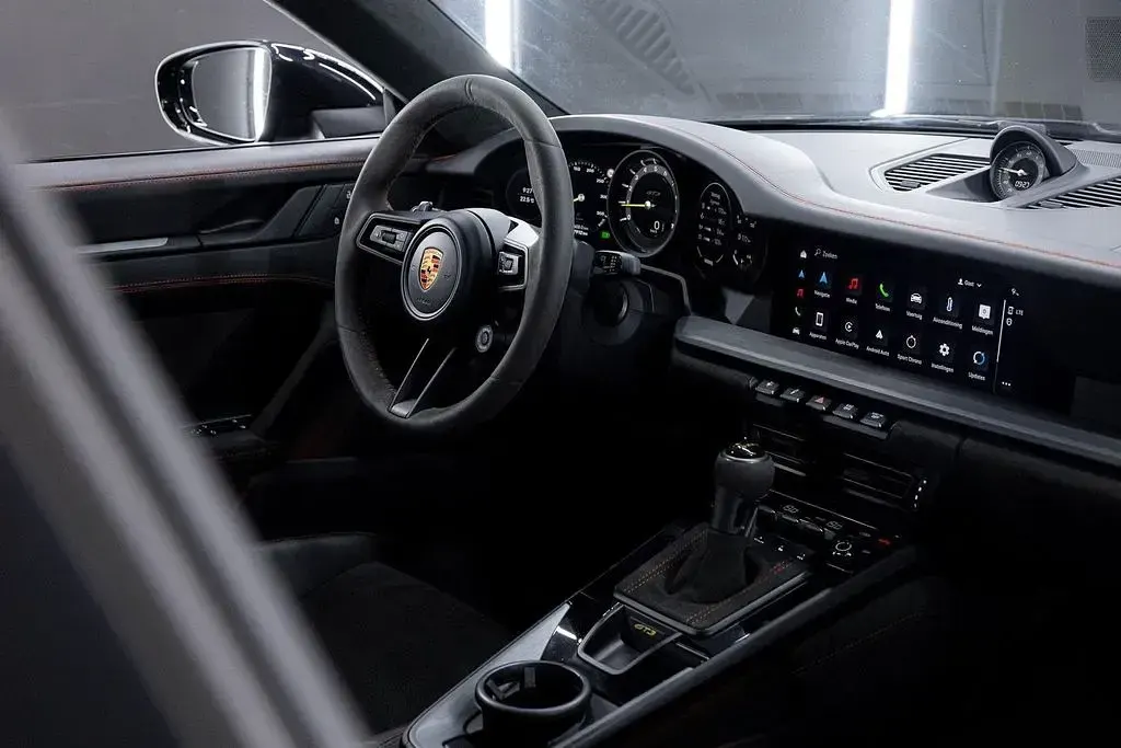Gebraucht Porsche 992 510 PS (375 kW) 2023 Schwarz