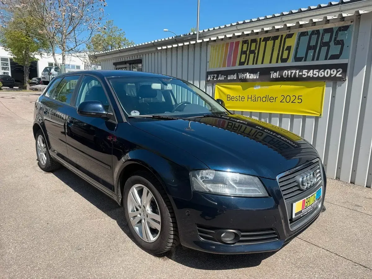 Second-hand Audi A3 Ambition 140 CP (102 kW) 2009 Albastru Hatchback