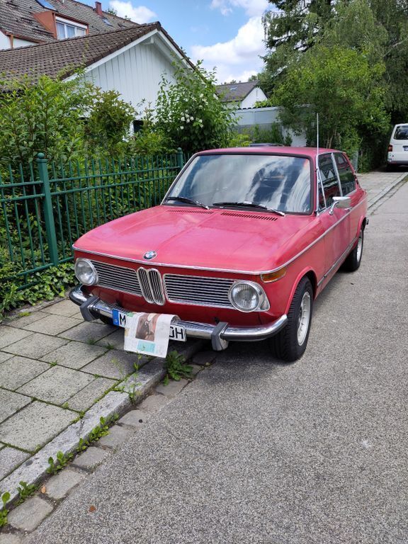 Rot Gebraucht 1973 BMW 1802 Sport Line Kombi | 10.900 € - Bild 1/4