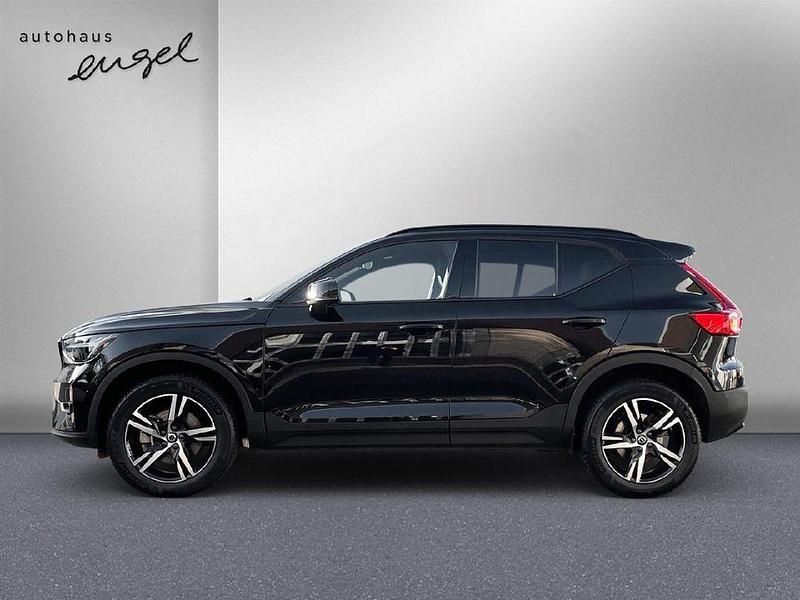 Gebraucht Volvo XC40 Plus 163 PS (119 kW) 2023 Schwarz SUV