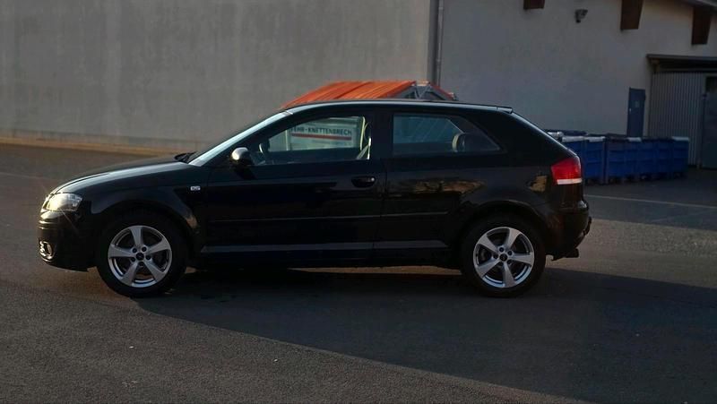 Gebraucht Audi A3 102 PS (75 kW) 2007 Schwarz Kleinwagen