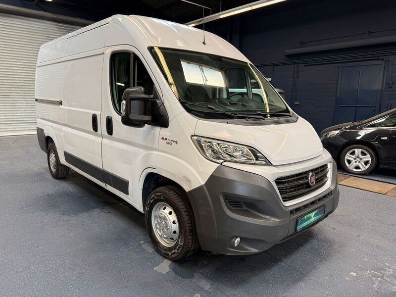 Weiß Gebraucht 2017 Fiat Ducato Van | 12.900 € (Superpreis) - Bild 1/4