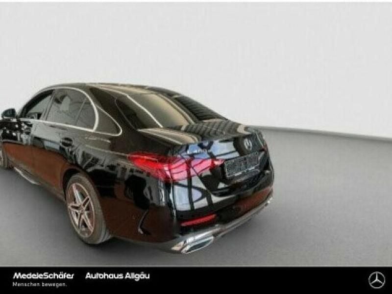 Gebraucht Mercedes C400 AMG 252 PS (185 kW) 2025 Lack obsidianschwarz Limousine