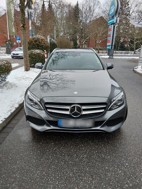 Gebraucht Mercedes C250 204 PS (150 kW) 2016 Grau Kombi