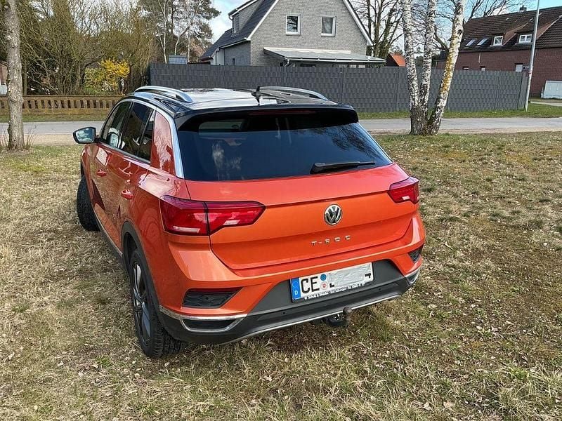 Gebraucht VW T-Roc Style 150 PS (110 kW) 2019 Orange SUV
