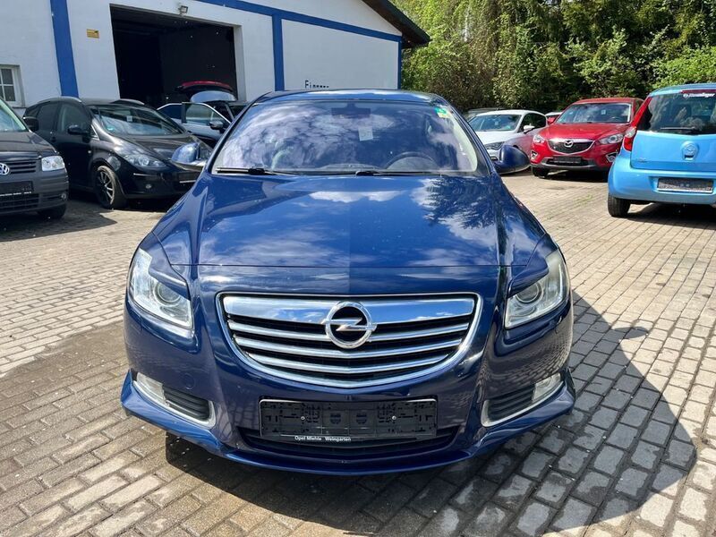Blau Gebraucht 2009 Opel Insignia Edition Limousine | 2.799 € (Guter Preis) - Bild 1/4