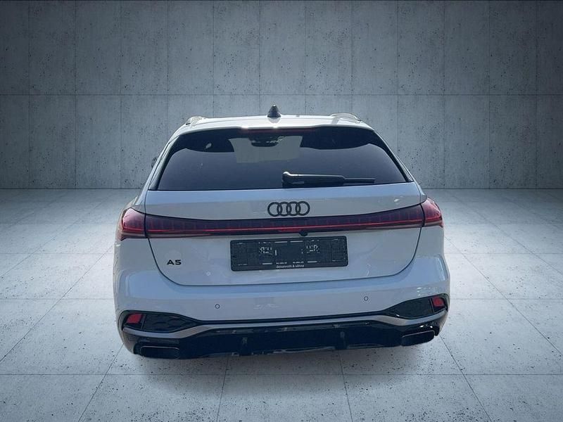 Gebraucht Audi A5 Ambiente 204 PS (150 kW) 2025 Gletscherweiß metallic Kombi