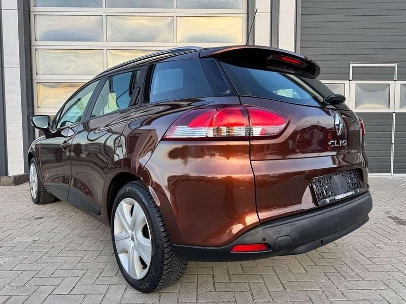 Gebraucht Renault Clio GrandTour Dynamique 90 PS (66 kW) 2014 Braun Kombi
