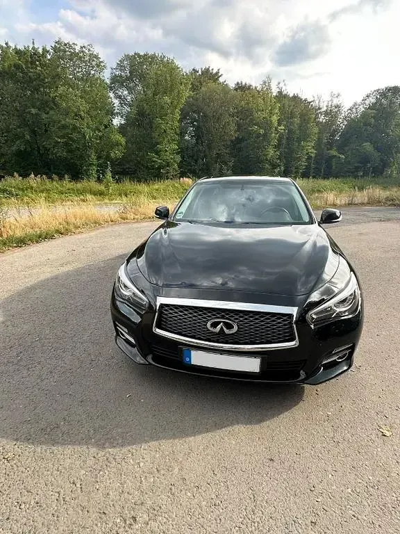 Gebraucht Infiniti Q50 307 PS (225 kW) 2016 Schwarz Limousine