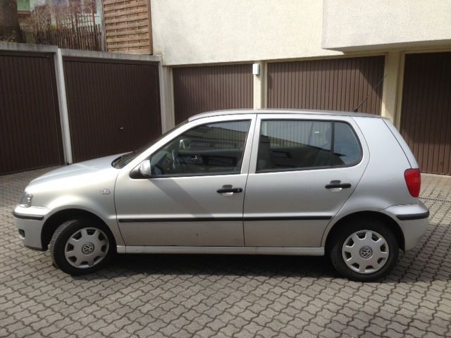Gebraucht VW Polo 68 PS (50 kW) 2000 Silber metallic Kleinwagen