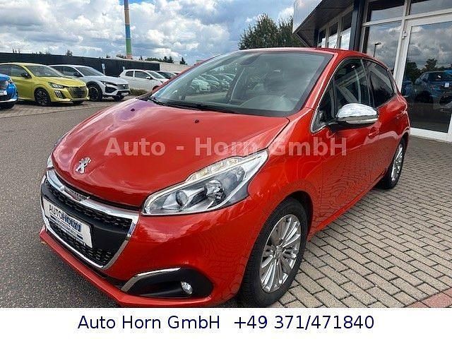 Orange Gebraucht 2017 Peugeot 208 Allure Kleinwagen | 9.840 € (Fairer Preis) - Bild 1/4