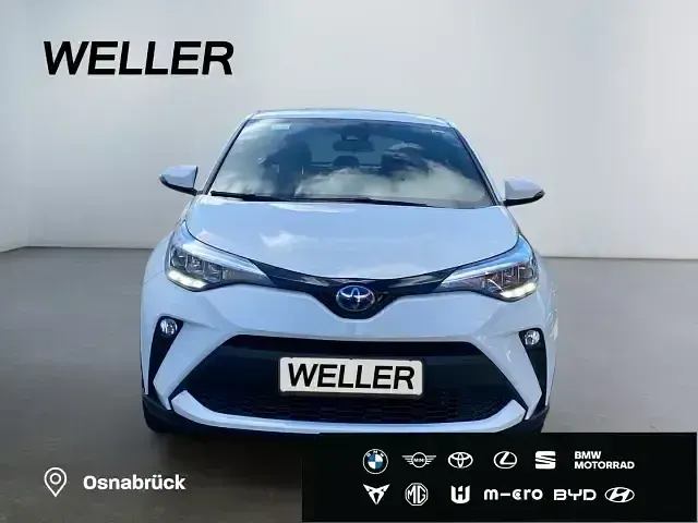 Gebraucht Toyota C-HR 122 PS (89 kW) 2022 Weiss SUV