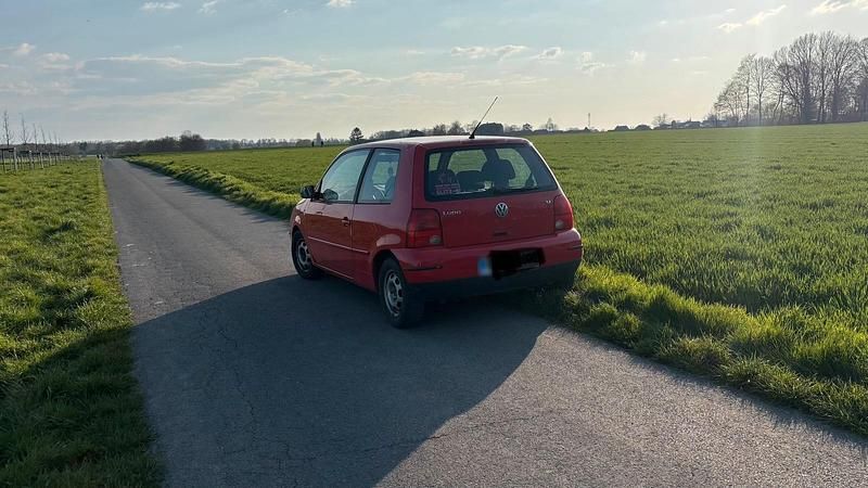 Gebraucht VW Lupo 75 PS (55 kW) 1999 Rot Kleinwagen