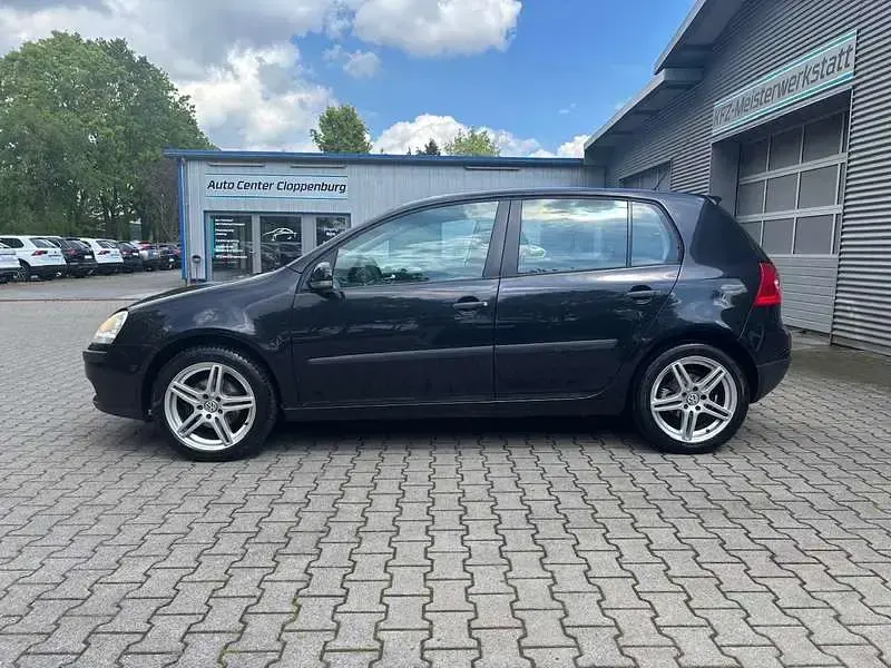 Gebraucht VW Golf IV Trendline 75 PS (55 kW) 2006 Schwarz Kleinwagen