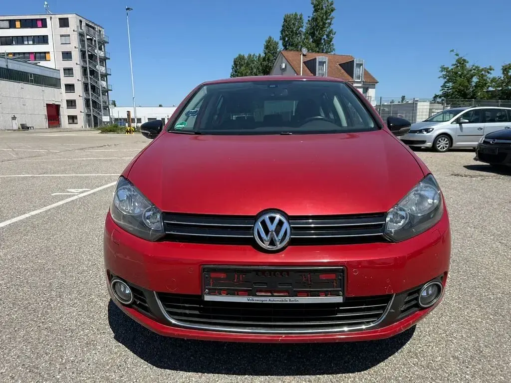 Gebraucht VW Golf VI Style 86 PS (63 kW) 2011 Rot Kleinwagen