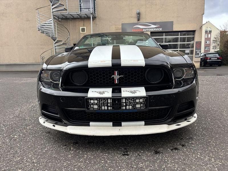 Gebraucht Ford Mustang 305 PS (224 kW) 2014 Schwarz Cabrio