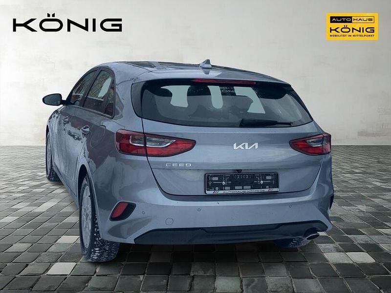 Gebraucht Kia Ceed Edition 7 101 PS (74 kW) 2023 Grau Kleinwagen