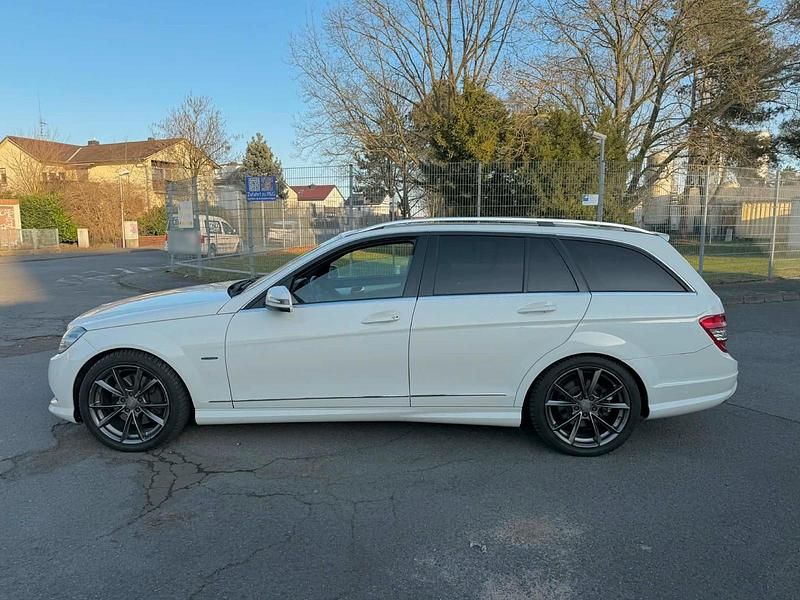 Gebraucht Mercedes C350 AMG 231 PS (169 kW) 2010 Weiß Kombi
