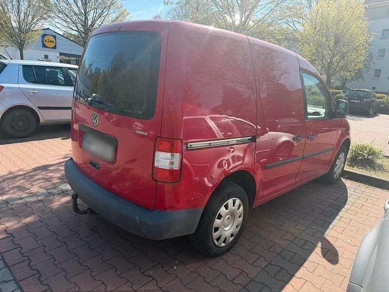 Second-hand VW Caddy 90 CP (66 kW) 2008 Roșu Monovolum