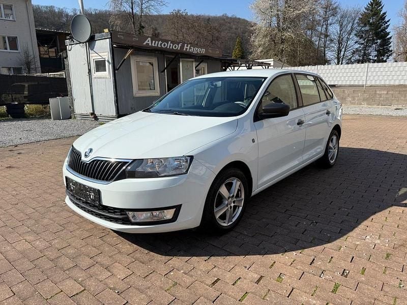 Gebraucht Skoda Rapid Cool Edition 86 PS (63 kW) 2015 Weiß Kleinwagen