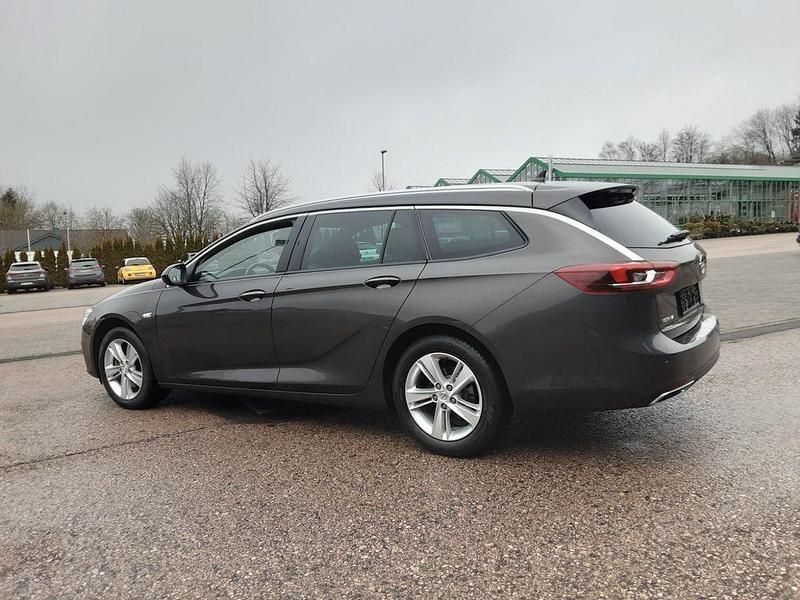 Gebraucht Opel Insignia 174 PS (127 kW) 2021 Braun Limousine
