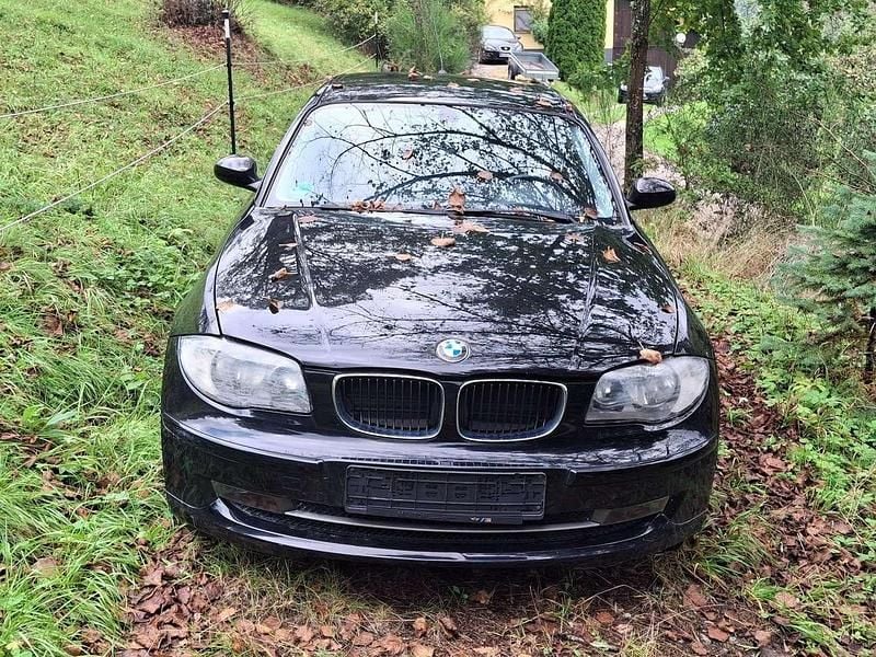Schwarz Gebraucht 2007 BMW 116 Kleinwagen | 1.750 € (Superpreis) - Bild 1/4