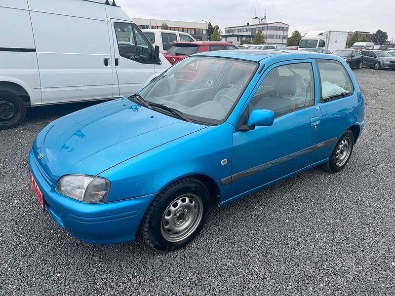 Gebraucht Toyota Starlet 75 PS (55 kW) 1997 Blau Kleinwagen