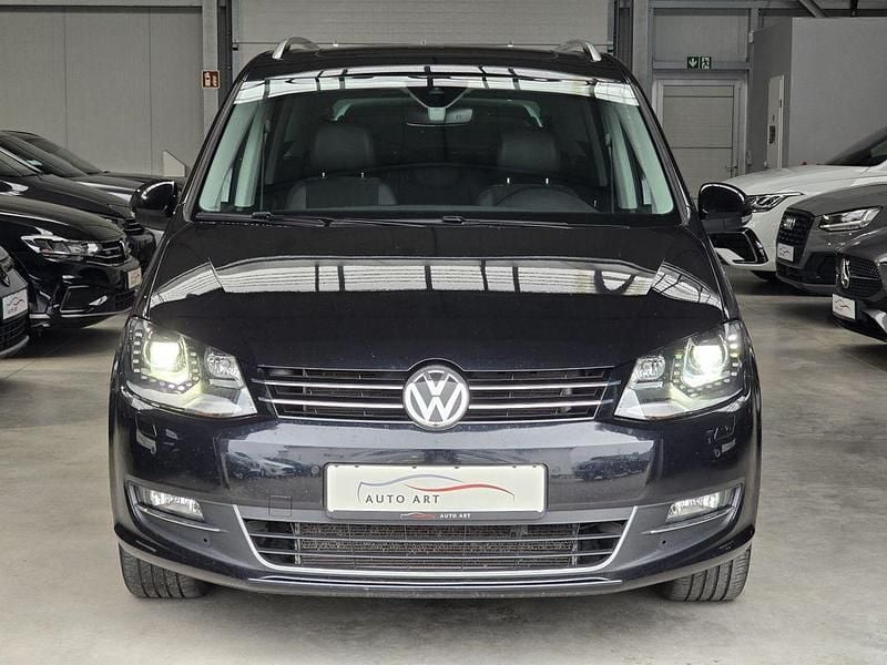 Gebraucht VW Sharan Highline 177 PS (130 kW) 2020 Deep black perleffekt Van / Kleinbus