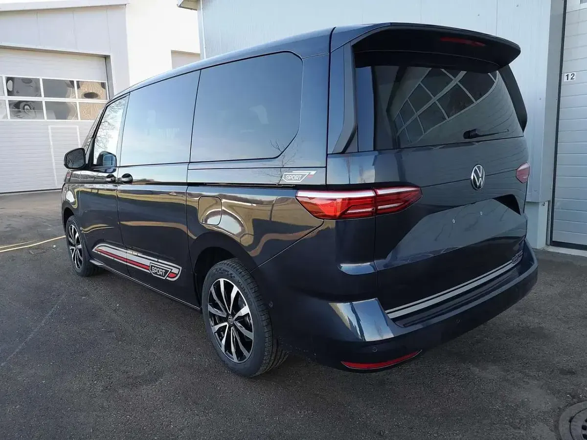 Neu VW Multivan Edition 150 PS (110 kW) 2025 Starlightblau metallic Van / Kleinbus