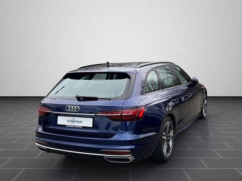 Gebraucht Audi A4 Advanced Plus 204 PS (150 kW) 2022 Navarrablau metallic (metallic) Kombi