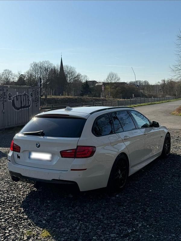 Gebraucht BMW 525 218 PS (160 kW) 2012 Weiß Kombi