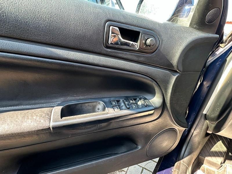 Gebraucht VW Passat Highline 150 PS (110 kW) 2000 Blau Kombi