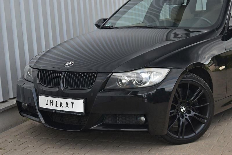 Saphirschwarz Gebraucht 2008 BMW 335 Performance Kombi | 12.991 € (Guter Preis) - Bild 1/4