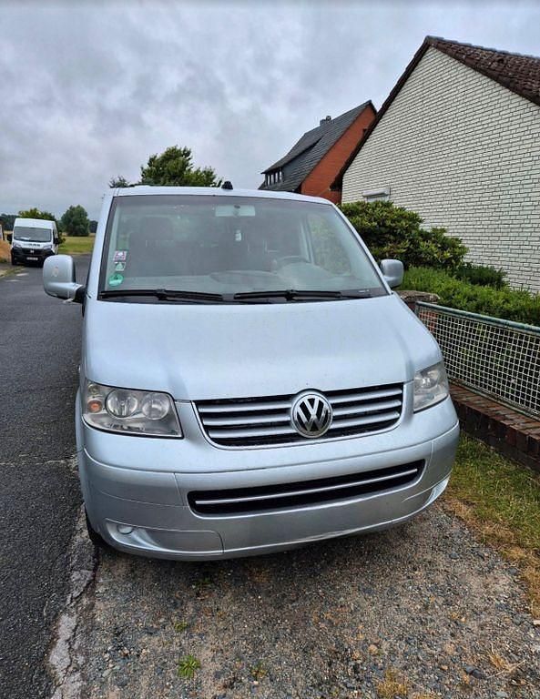 Grau Gebraucht 2005 VW T5 Van | 9.999 € (Teuer) - Bild 1/4