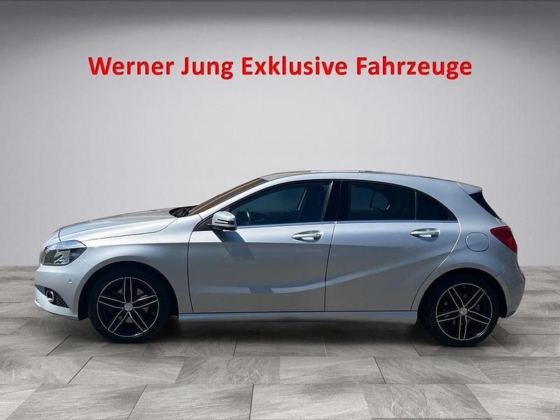 Gebraucht Mercedes A200 156 PS (114 kW) 2014 Silber Limousine