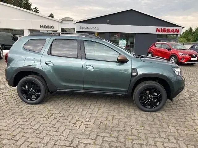 Gebraucht Dacia Duster Extreme 150 PS (110 kW) 2024 Grün schwarz SUV