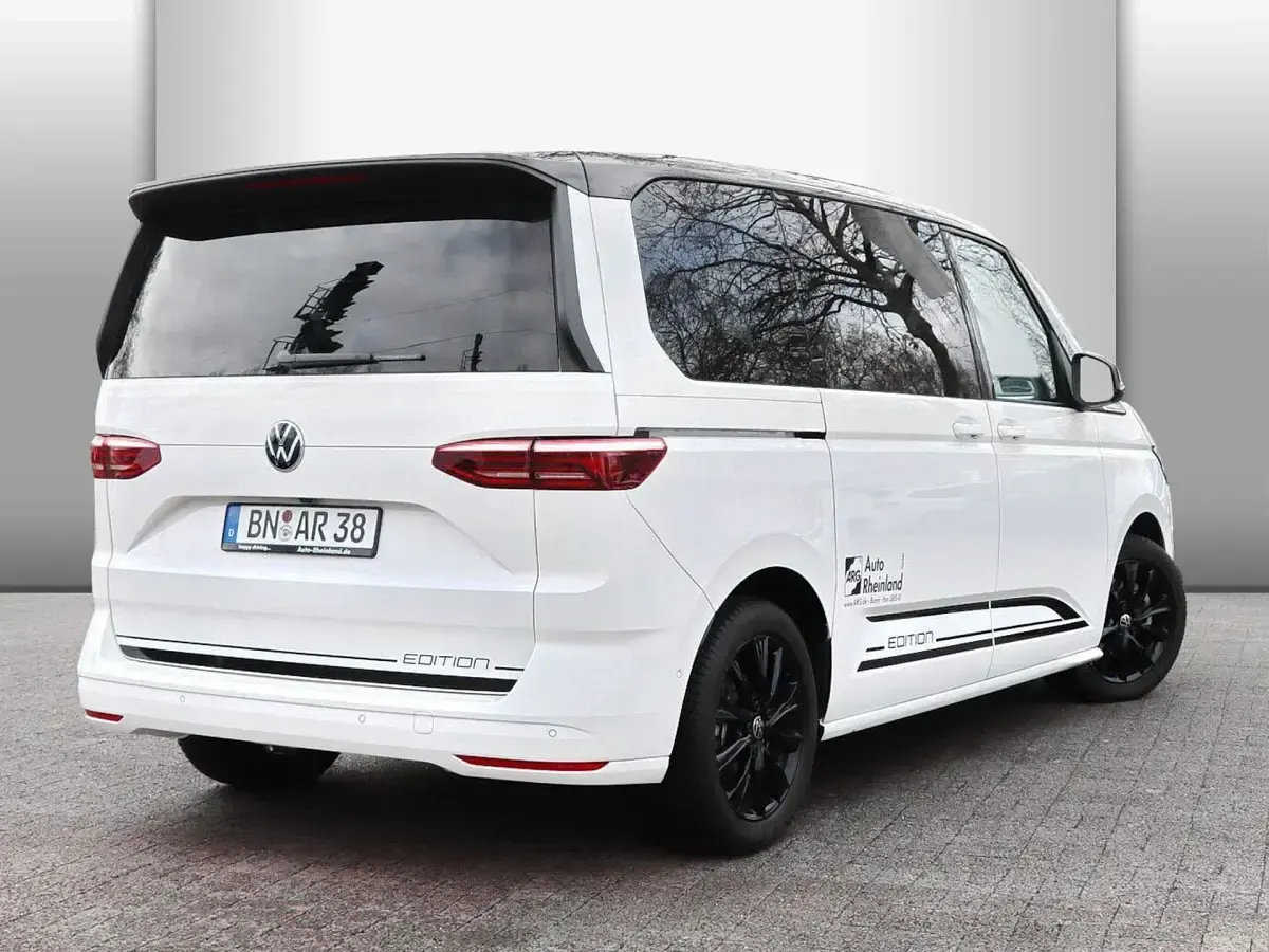 Używany VW Multivan Edition 150 KM (110 kW) 2025 Minivan