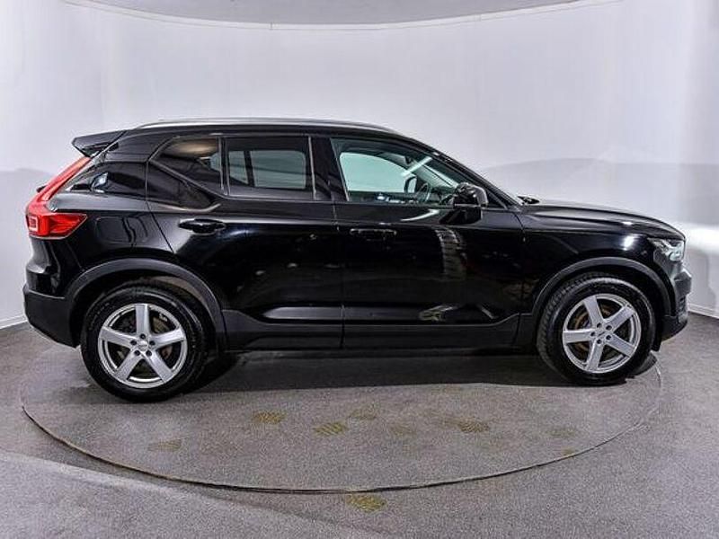 Gebraucht Volvo XC40 Momentum 190 PS (139 kW) 2019 Schwarz SUV