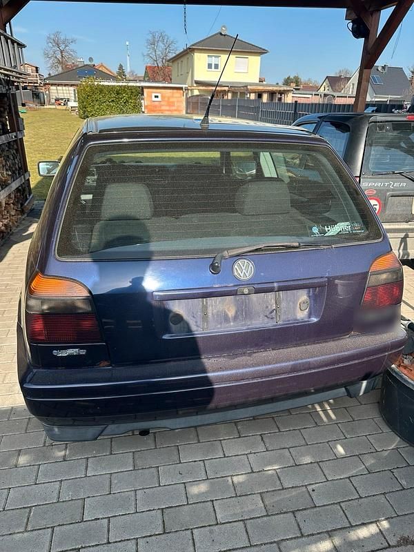 Gebraucht VW Golf III 75 PS (55 kW) 1995 Violet Kleinwagen
