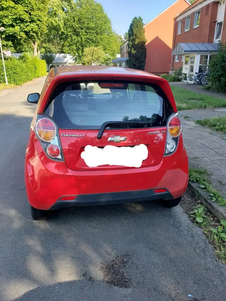 Gebraucht Chevrolet Spark LS 68 PS (50 kW) 2012 Rot Kleinwagen