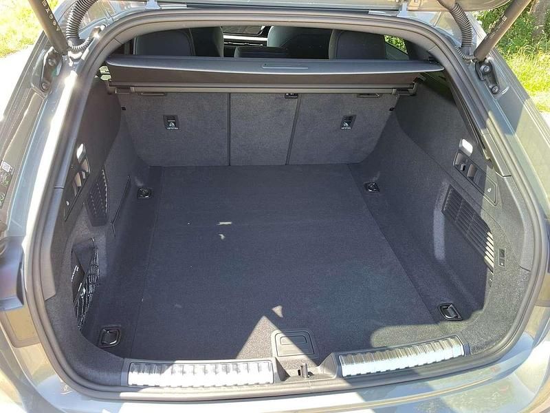 Gebraucht Audi A5 150 PS (110 kW) 2025 Grau Kombi