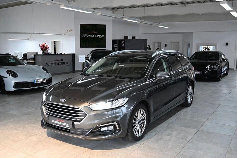 Gebraucht Ford Mondeo Titanium 190 PS (139 kW) 2020 Grau Kombi