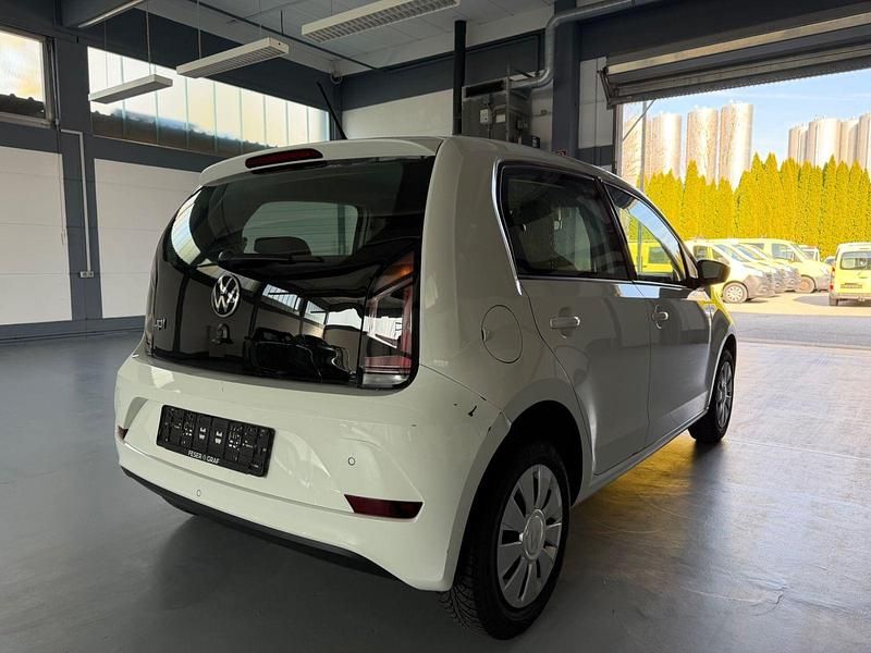 Gebraucht VW up! 65 PS (47 kW) 2023 Weiß Kleinwagen