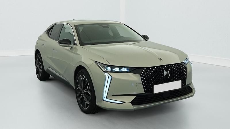 Gebraucht DS Automobiles DS4 131 PS (96 kW) 2024 Cristal pearl SUV