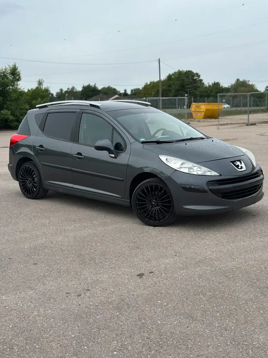 Gebraucht Peugeot 207 116 PS (85 kW) 2008 Kombi